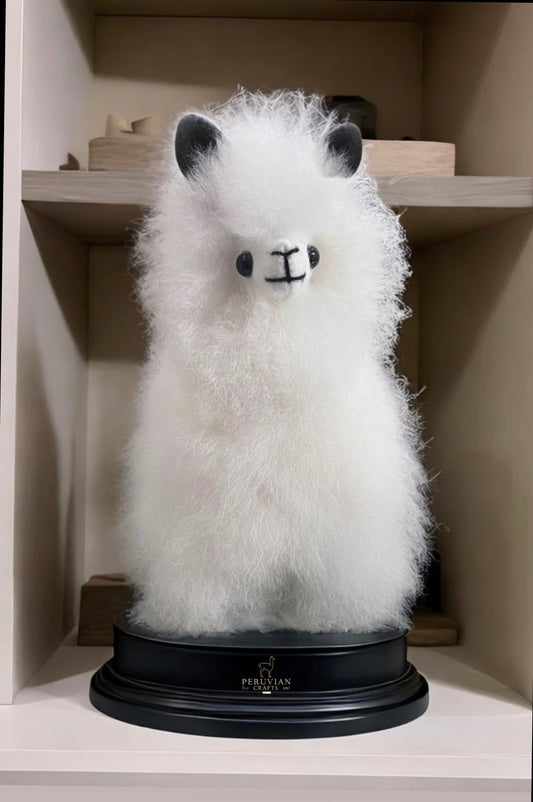 Medium Alpaca “Alpaquita” 18cm